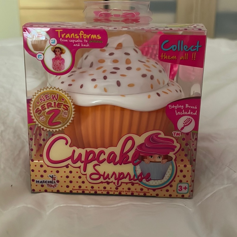 Cupcake surprise doll series 2